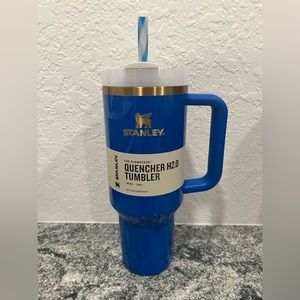 STANLEY - THE QUENCHER H2.0 TUMBLER | 40 OZ - Arctic Twist - Holiday Exclusive